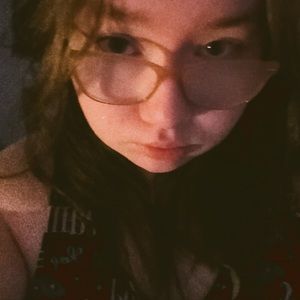 Meet your Posher, Marie